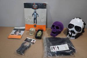 lot 182 image: Assorted Halloween Dcor and Costume