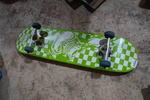 lot 393 image: Speed Demons Skateboard