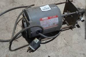 lot 454 image: Dayton AC Motor - 13 HP