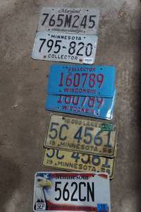 lot 464 image: License Plates - Maryland, Wisconsin, 1958 Minnesota