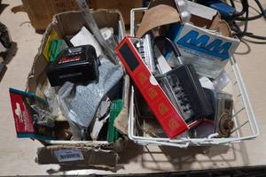 lot 463 image: Assorted Locks and Bits