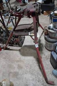 lot 473 image: Reed CT4 Pipe Threader Tripod