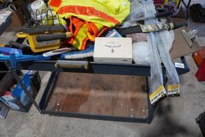lot 508 image: Utility Cart with Contents - Worklight, Machete, Reach Tools