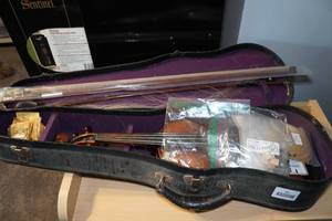 lot 352 image: Violin in Case with New Bow