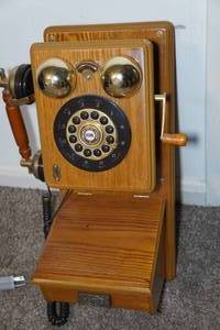 lot 354 image: Wall Mount Vintage Look Wood Phone