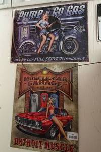 lot 102 image: Metal Signs - Pump N Go, Muscle Car Garage