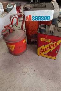 lot 159 image: Vintage Automotive Liquid Cans