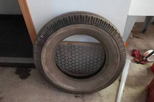 lot 163 image: Vintage White Wall Tire - 6.5 - 16