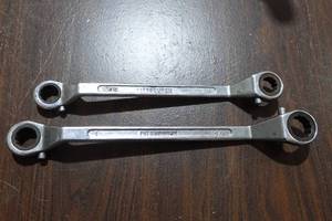 lot 183 image: Large Pittsburgh Ratcheting Wrenches
