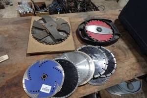 lot 496 image: Assorted Saw Blades