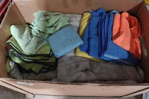 lot 493 image: Used Shop Towels