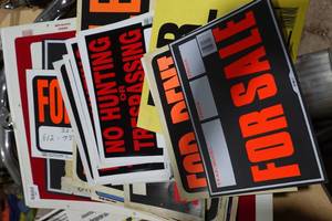 lot 486 image: Warning and For Sale Signs