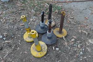 lot 558 image: Snow Plow Shoes