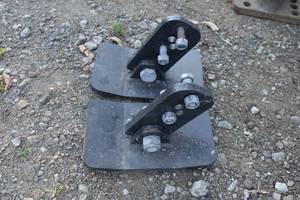 lot 560 image: Heavy Duty Skid Plates