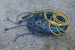 lot 568 image: Extension Cords