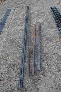 lot 588 image: Steel Square Sections - 1