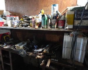 lot 595 image: Contents of Shelves - Saws, Lighting