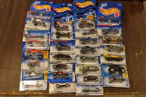 lot 652 image: Hot Wheels Cars - First Editions, Late 90s
