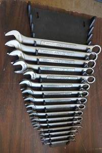 lot 55 image: Craftsman Metric Combination Wrenches