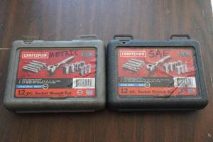 lot 57 image: Craftsman 14 Drive Socket Sets