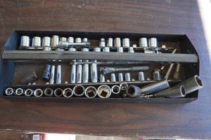 lot 84 image: Tray of Tools - Snap-On, Craftsman, S-K