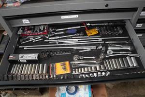 lot 132 image: Contents of Drawer - 38 Drive Sockets and Tools