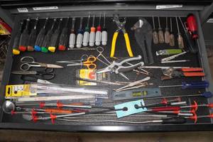 lot 145 image: Contents of Drawer - Scissors, Nut Drivers, Grabber Tools