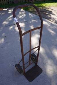 lot 330 image: Hand Cart