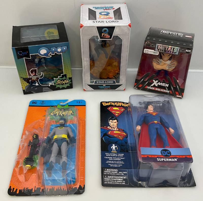 lot 7 image: Misc. Action Figures (NIB)