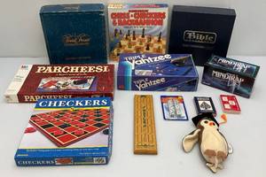 lot 121 image: Misc. Vintage Games