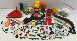 lot 42 image: Misc. Vintage Toys