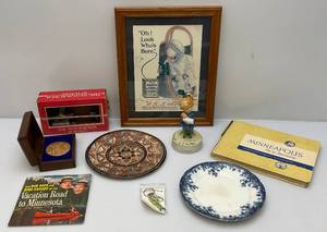 lot 173 image: Group Of Misc. Home Dcor & More