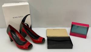 lot 182 image: Misc. Womens Coin Purses Including Nine West & More Shoes Size 8