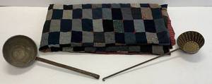 lot 205 image: Vintage Patch Quilt & More