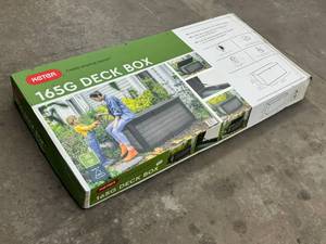 lot 3 image: Keter 165 Gallon Deck Box