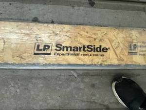 lot 4 image: Surplus LP Smartside Siding