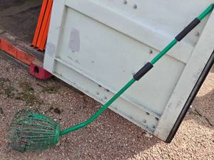 lot 54 image: Leaf Picker Upper