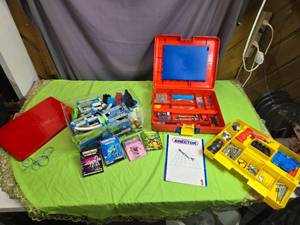 lot 97 image: Construx and Meccano Erector Construction Set Parts