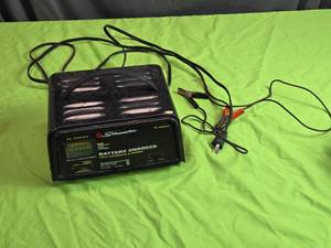 lot 139 image: Schumacher SE-40MAP Battery Charger