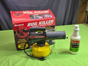lot 141 image: Burgess Electric Outdoor Bug Killer Fogger
