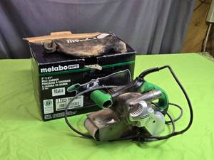 lot 142 image: Metabo HPT Belt Sander