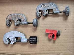 lot 154 image: Pipe Cutters