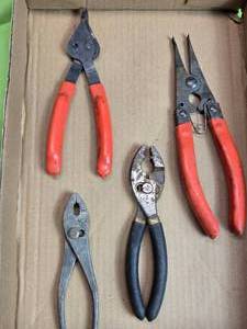 lot 162 image: Pliers and Snap Ring Pliers
