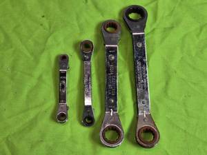 lot 180 image: Ratcheting Wrenches