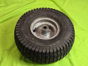 lot 224 image: 15x6.00-6 Lawn Mower Tire and Rim