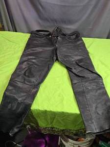 lot 228 image: Pair of Size 36 Harley Davidson Leather Pants
