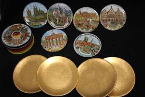 lot 460 image: Lot of (10) Decorative Coasters - Gold, Germany