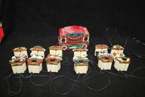 lot 499 image: Collectors Light String Holiday Carousel 1874 Carousel Horses with Carriage