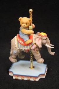 lot 518 image: 5 Collectors Carousel Elephant and Bear - Ivan - Ive Packed My Trunk And Im Ready To Go by Priscilla Hillman #9HI755 from Cherished Teddies