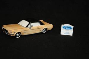 lot 568 image: Collectors Car and Sign - 1964-12 Ford Mustang & Sign in the Original Snow Village Collection from Department 56